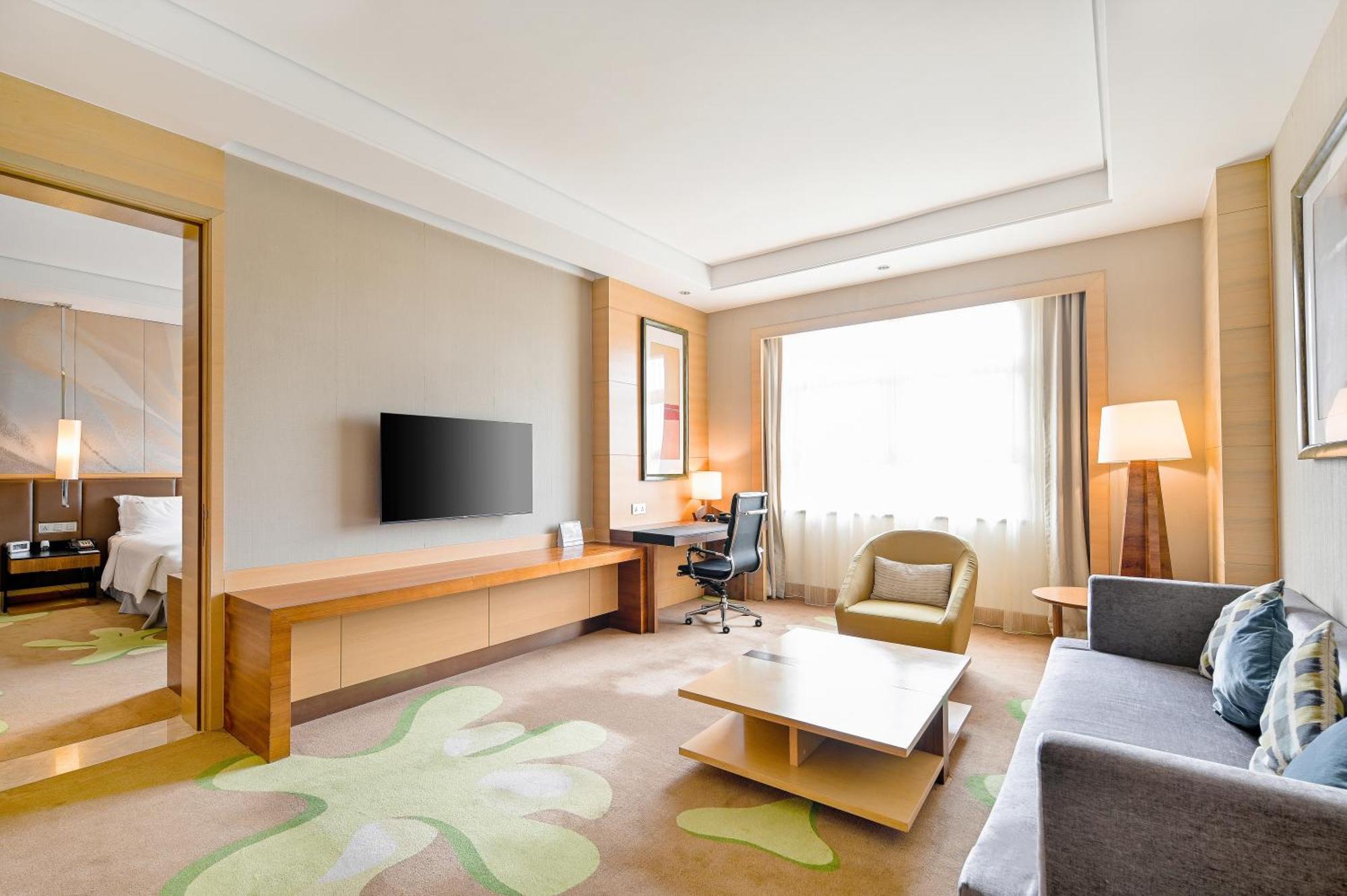 Hai Tian Expo Hotel Qingdao Exterior foto